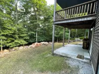 ADK Lake House Vacation, Cozy 5 Bedroom & 2 Bath ウェッブのホテル
