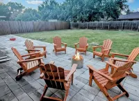 Arlington Social - Stadium Getaway Home w/Hot Tub 5-Minute Walk to AT&T Stadium - 4-Star