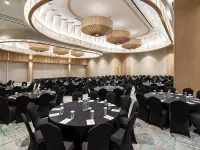 VIVERE Hotel, ARTOTEL Curated Gading Serpong Hotels near Benton Junction