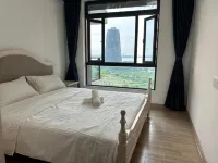 Cozy 2B1R 4pax condo Forest City 3A-3202
