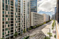 Kula Docklands - Scenic