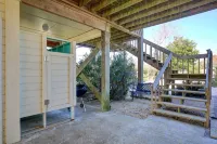 Toadally Relaxin' 2 Bedroom Home by RedAwning - Pet friendly