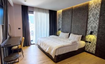 StarLight Hotel