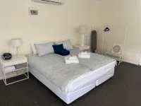 Studio apartment in the heart of town