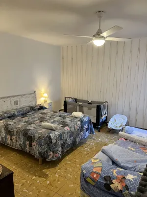 Rustic, spacious apartment next to the Montserrat mountain - Wifi