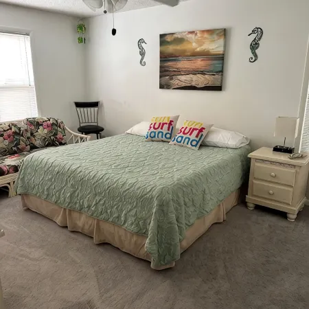 Oyster Pointe Flip Flop Stop Sound-side Condo