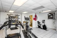 BEST DEAL ON THE KEY! Updated Gulf Front Condo! Full Ocean Views! - Gym