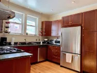 A Perfect Landmark Victorian in the Heart of Town - 3-Star