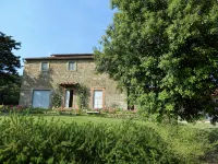 Hilltop Farmhouse - Countryside Views: 5 Beds (+2 Extra DR - ensuite BR (+20%)