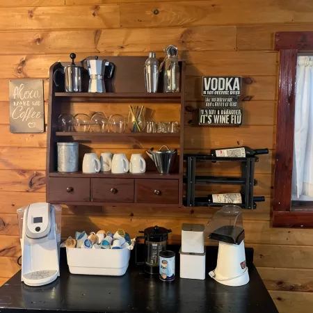 Cozy Cabin Sleeps 8 on ATV Trail in Turin NY