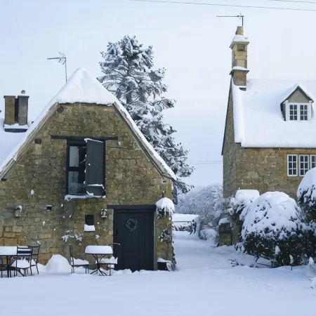Stay in a 15 century Barn 20 minutes from Stratford on Avon