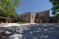 Nice studio 1 pool, terrace overlooking vineyards, quiet and comfortable - Wifi