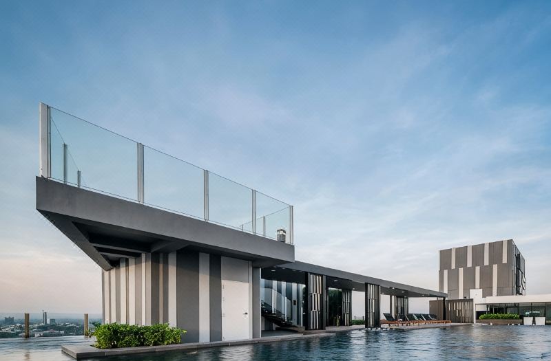 Pattaya Central Sea View Pool Suite photo 3