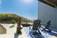 Atlantic Beach Getaway Spacious 3-Level Condo: Walk to the Beach & Pool - Beach