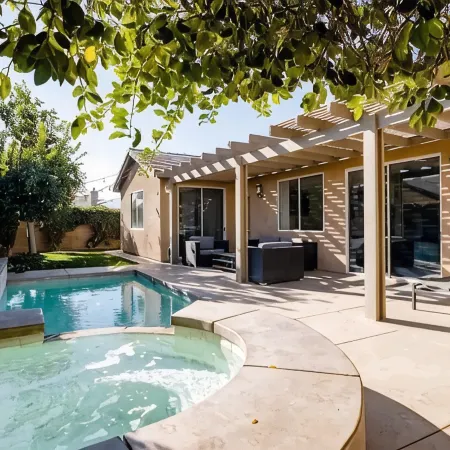 Stylish home with private pool & spa and game room.  Near Festivals & La Quinta.