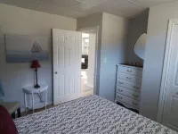 Beautiful, cozy, spacious suite located central PEI. 3 bedrooms 4 beds. - Apartments
