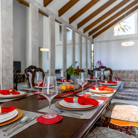 Oceanfront-2730 Sqft w/Spa, HugeDeck+Garden+Views