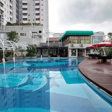 MG Suites Hotel Semarang
