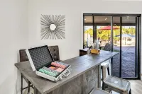 MUST SEE! Large 3BR Oasis with a Heated Pool - สระว่ายน้ำส่วนตัว