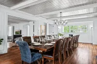 Cranberry Hill l 9 Br 22 Acre Estate l Sleeps 22 - 4-Star