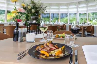 Fletcher Hotel Restaurant de Witte Raaf - breakfast