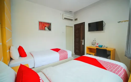Marcopolo Homestay Pekanbaru - Хоумстей
