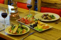 Jounieh Suites Hotel - breakfast