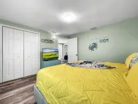 Charming 2Bed Ami  Beach Cottage  1/2 of a Duplex, 3Min Walk to Beach