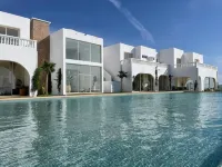 Villa la Falaise - إطلالة على البحر