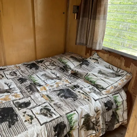 Cozy cabin on shores of Rainy Lake - fantastic fishing!