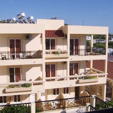 Summer Memories Aparthotel