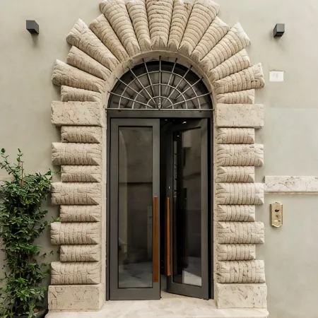 Hotel Priori Secret Garden