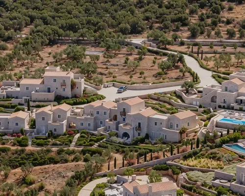 Bassa Maina Villas & Suites Hotele w: Itilo