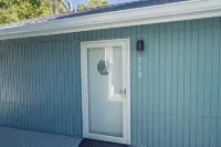 Cozy Edisto Condo-Close to the Beach!