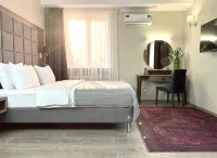 Hotel DeParis - 3-Star