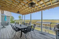 The Cajun Cottage - Private Boat Launch/Dock - Country Houses