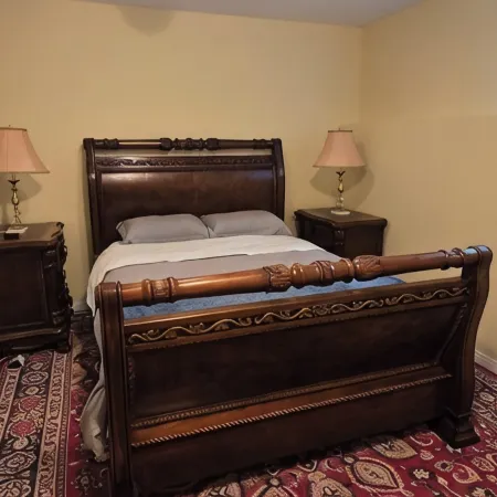 Villa Dollarton