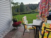 Charming 3-bedroom renovated farmhouse in Cooperstown with Wi-Fi and AC