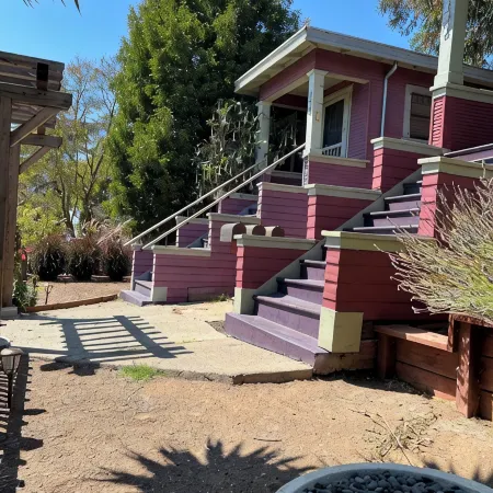 Waterfront Boutique Bungalow 3 Walk to Ferry to San Francisco Free WIFI Parking