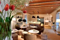 Hotel Can Carol - Homestays