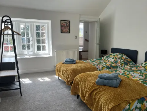 Charming pottery barn conversion 2 mins from Horsforth train station. - Bungalows