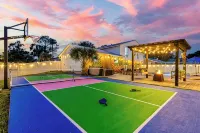 Heated Pool~Pickleball~Hot Tub~Game Room~Basketball~Fire Pit~Bunk Room~4 Kings - สระว่ายน้ำส่วนตัว