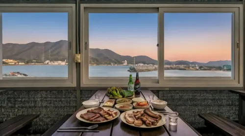 Tongyeong Haegando Pension - 民宿