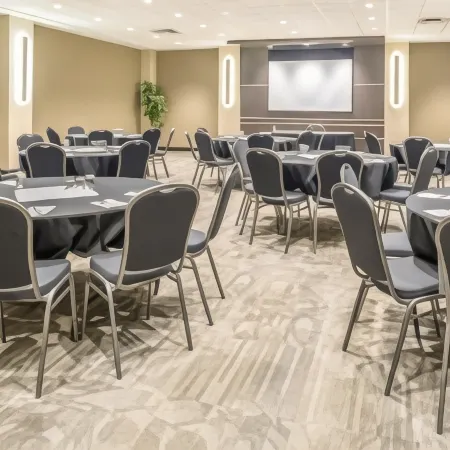 Ramada by Wyndham Saskatoon
