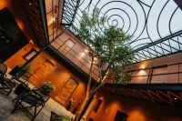 Spira Hotel - พร้อมระเบียง