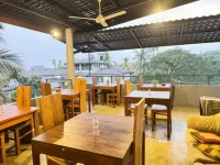 Holiday Inn Unawatuna - 2-Star