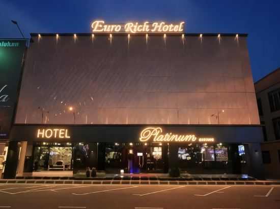 Artz Hotel