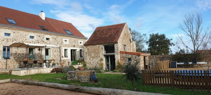 Chambres d'Hôtes Maison Balady โรงแรมในอัลลีเยร์