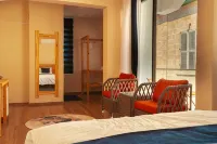 Zuma Hotel Cyprus - Turkish Side - parking