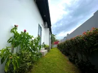 Private 2 Bedroom Villa with Jacuzzi Pool in Phuket, Bang Tao Cherngtalay - Villa